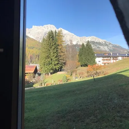 Konukevi Iragidor 3*
